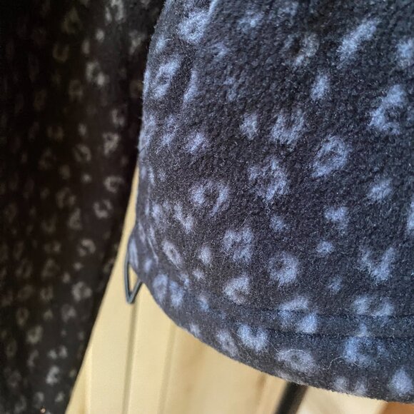 Bebe Sport Full Zip Fleece Logo cheetah print jacket M black gray pockets toggle - Picture 9 of 11